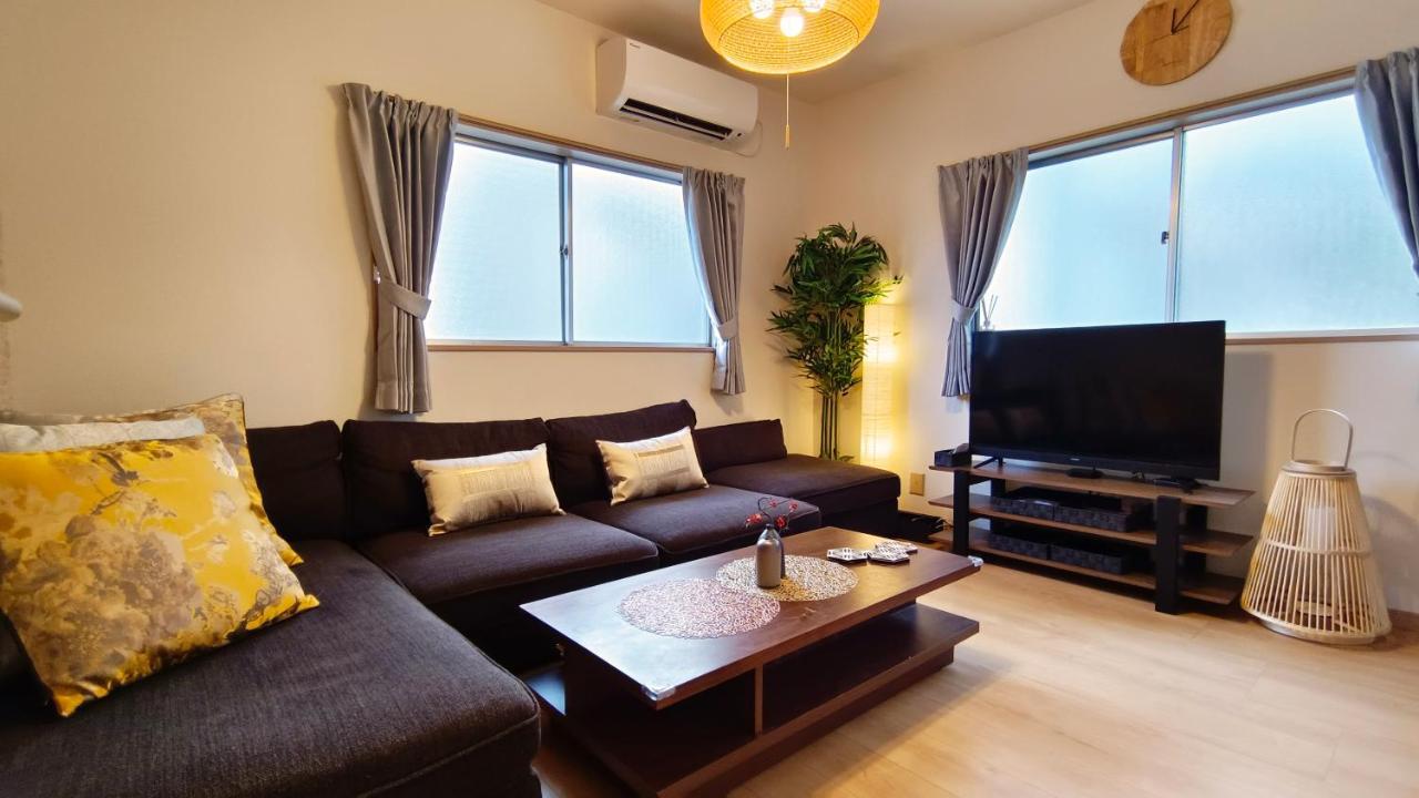 Tsukiyume Kan - House With Parking, 10Mins To Usj, Tennoji, Namba 오사카 외부 사진